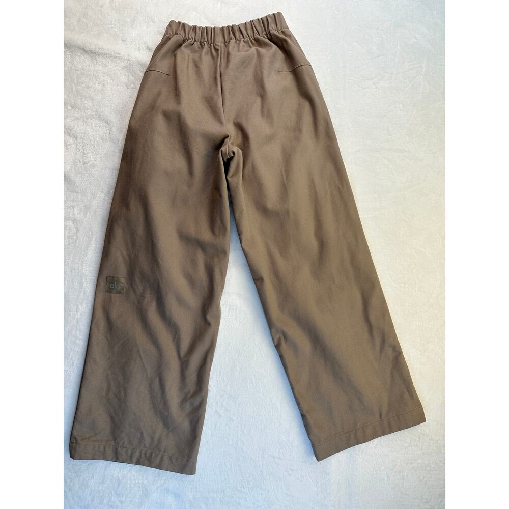Alo Light Cocoa Main Character High-Waist Wide Leg Trouser Cropped Jacket XS - Picture 4 of 16